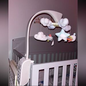 Crib mobile